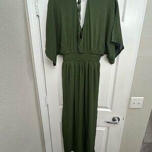 VENUS Deep Green Long Sleeve Dress